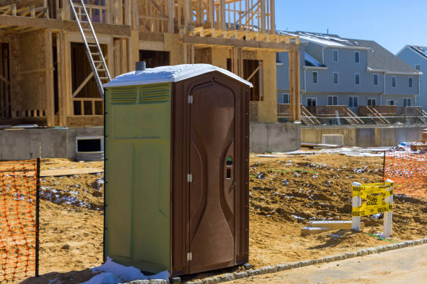 Best Portable toilet rental cost  in Westgate, FL